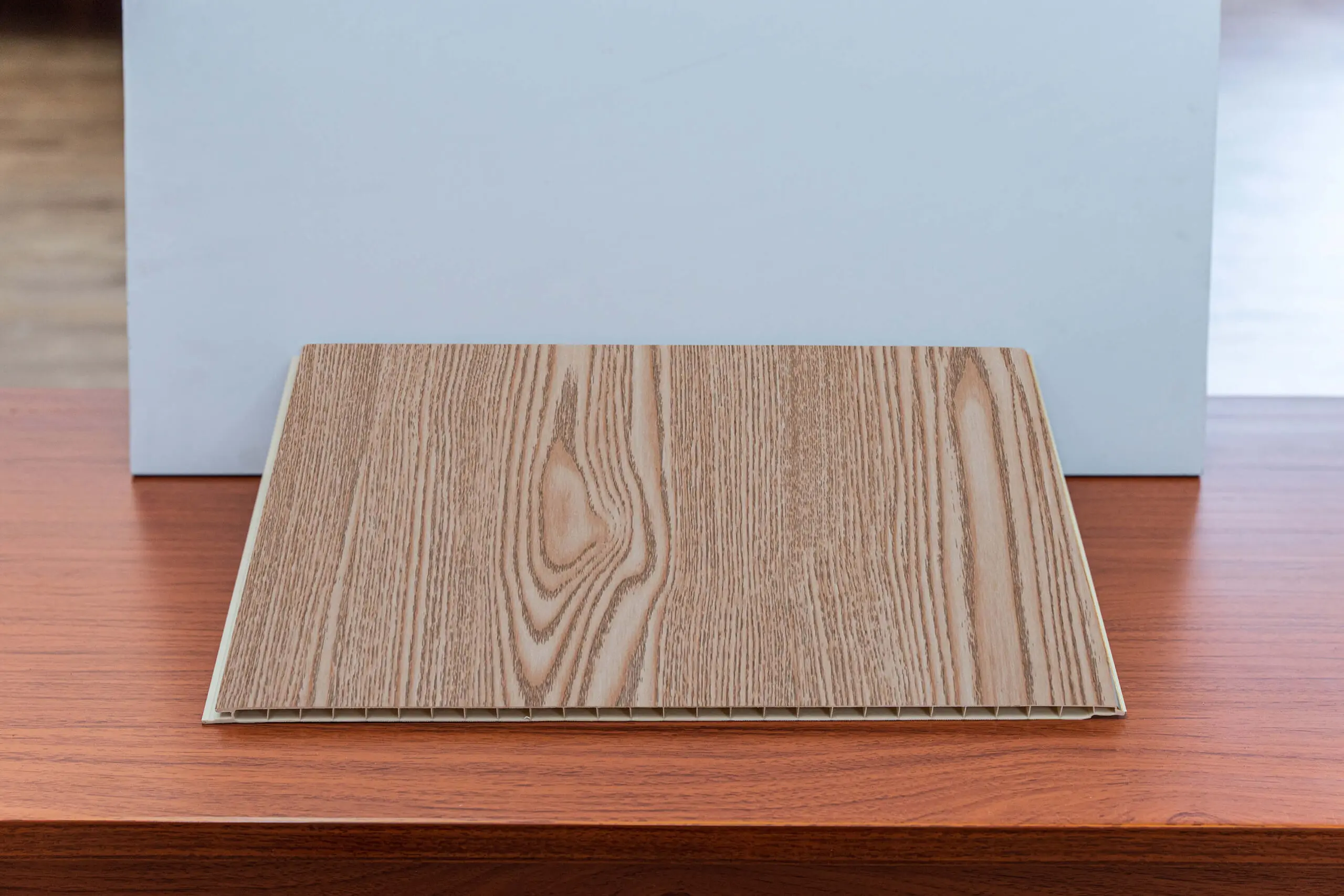 Ưu điểm và nhược của tấm ốp tường nano